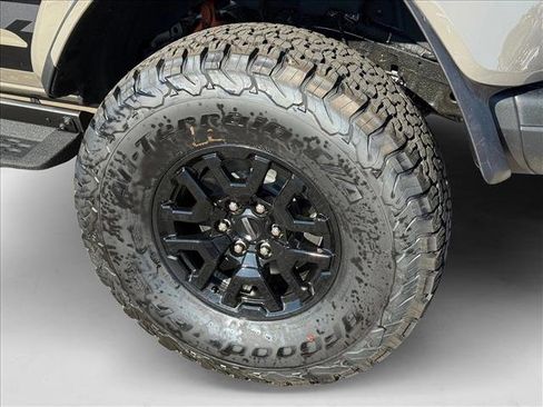 New 2025 Ford Bronco Raptor w/ Interior Carbon Fiber Pack image 10