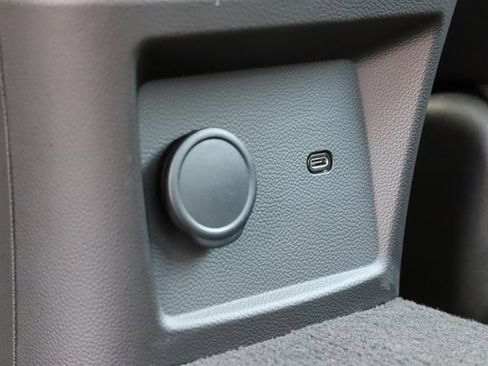 Used 2025 Cadillac CT5 Sport w/ Technology Package image 12