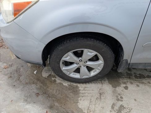 Used 2014 Subaru Forester 2.5i Limited image 8