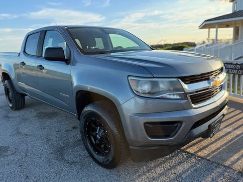 Used 2019 Chevrolet Colorado W/T w/ WT Convenience Package RWD image 3