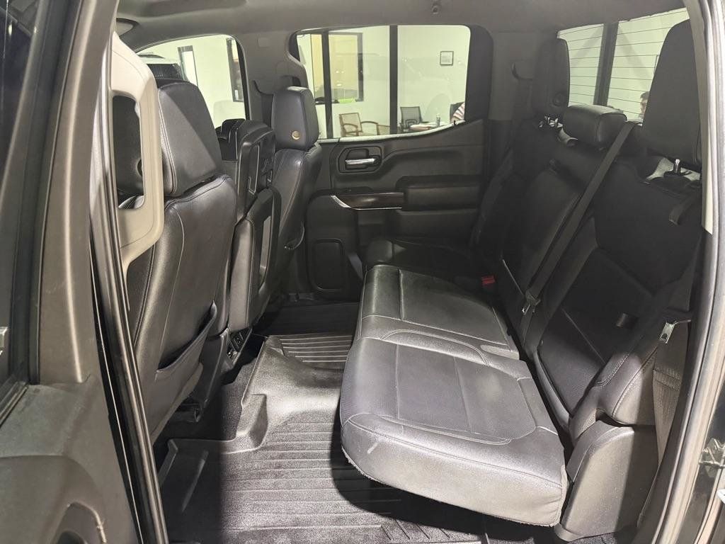 Used 2021 GMC Sierra 1500 SLT RWD image 14