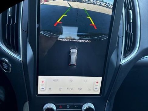 Used 2022 Ford Edge Titanium w/ Equipment Group 301A image 33