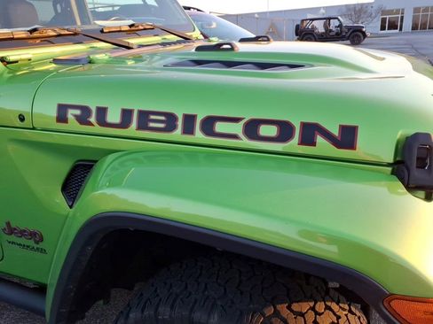 Used 2018 Jeep Wrangler Unlimited Rubicon image 17