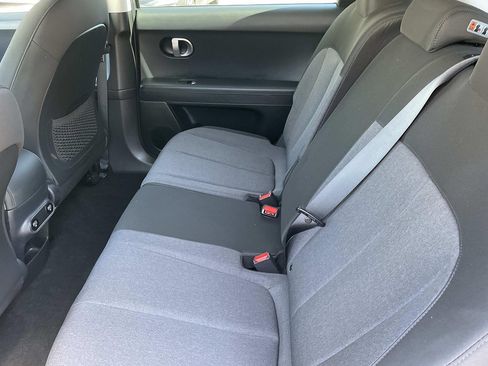 Used 2024 Hyundai Ioniq 5 SEL RWD image 35