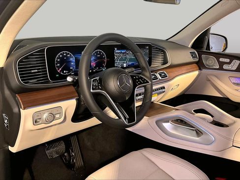 New 2026 Mercedes-Benz GLE 350 4MATIC image 9