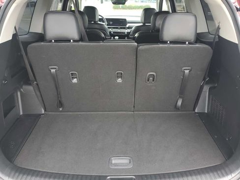 Used 2024 Kia Telluride S w/ S Sunroof Package FWD image 18