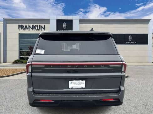 New 2026 Lincoln Navigator L Black Label AWD/4WD image 6