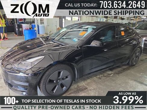 Used 2023 Tesla Model 3 Standard Range RWD image 1