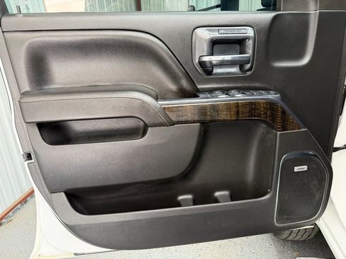 Used 2015 GMC Sierra 3500 Denali w/ Duramax Plus Package image 11