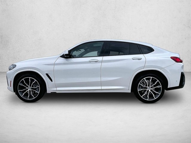 Used 2024 BMW X4 xDrive30i w/ Premium Package AWD/4WD image 6