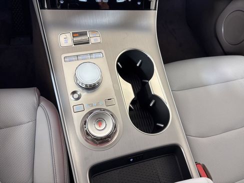 New 2026 Genesis GV70 2.5T Advanced AWD/4WD image 42