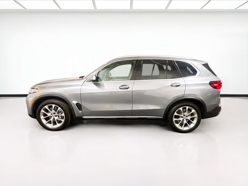 Used 2024 BMW X5 sDrive40i w/ Premium Package image 25