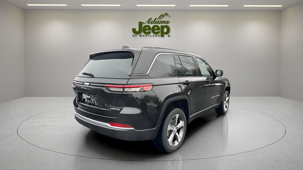 New 2026 Jeep Grand Cherokee Limited w/ Trailer Tow Package AWD/4WD image 10