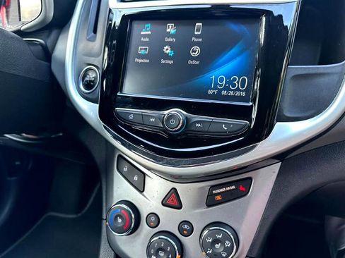 Used 2017 Chevrolet Sonic Premier image 39