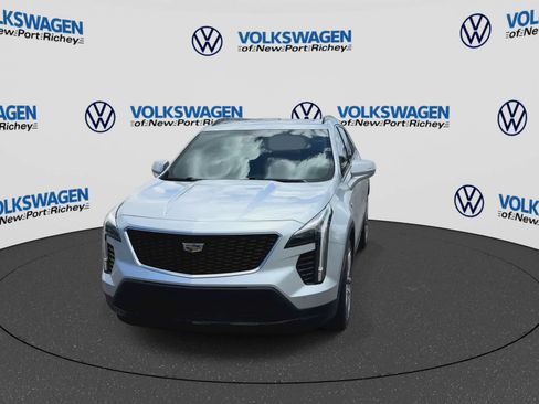 Used 2021 Cadillac XT4 Sport w/ Driver Awareness Package FWD image 3