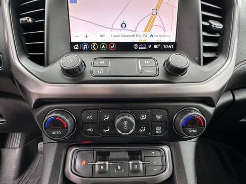 Certified 2021 GMC Acadia AT4 w/ Technology Package AWD/4WD image 33