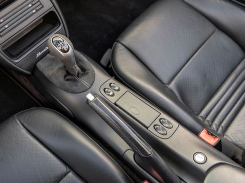 Used 2003 Porsche Boxster S image 22