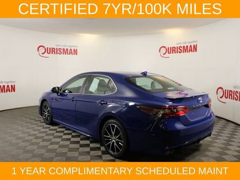 Used 2023 Toyota Camry SE w/ Cold Weather Package FWD image 5