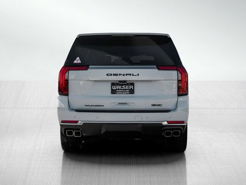 New 2026 GMC Yukon XL Denali w/ Denali Reserve Package AWD/4WD image 5