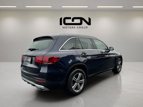Used 2022 Mercedes-Benz GLC 300 4MATIC image 4