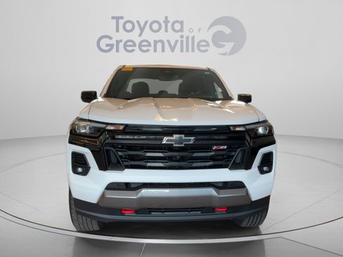 Used 2024 Chevrolet Colorado Z71 w/ Z71 Convenience Package 2 AWD/4WD image 9