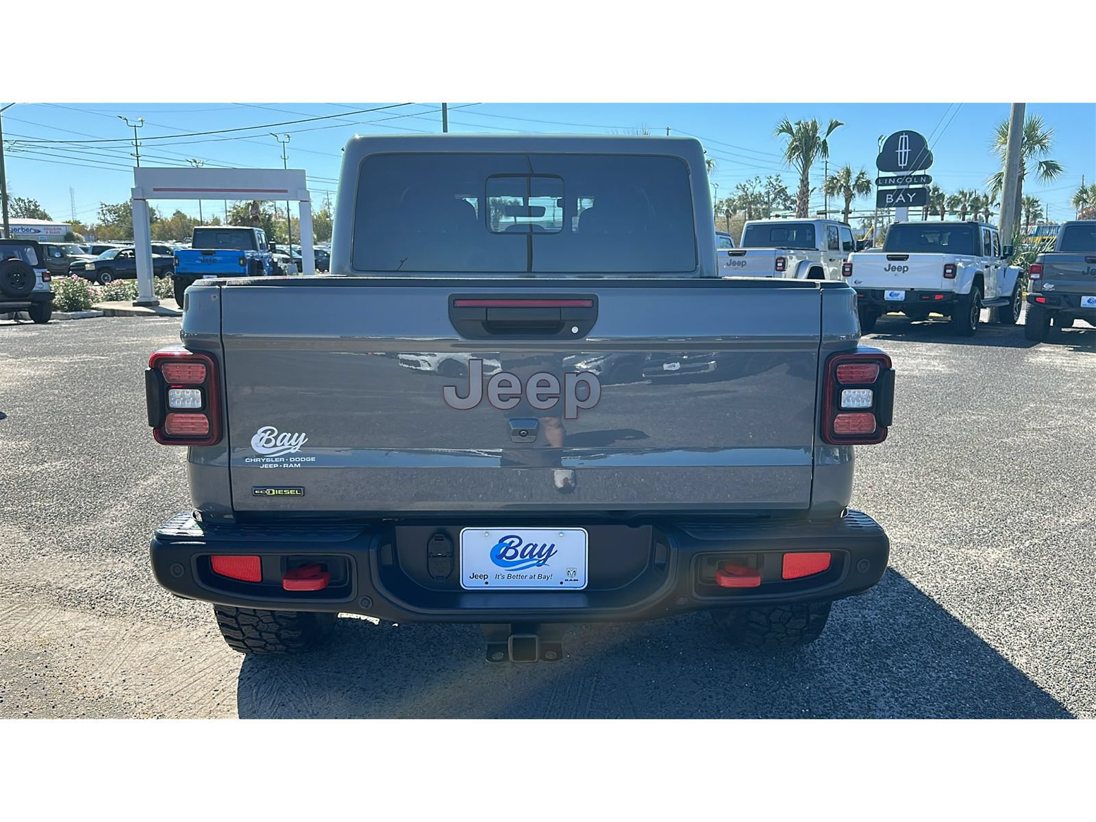 Used 2021 Jeep Gladiator Rubicon AWD/4WD image 5