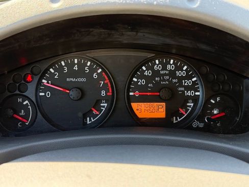 Used 2013 Nissan Frontier SV w/ SV Value Truck Pkg image 17