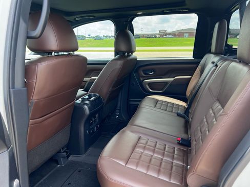Used 2024 Nissan Titan Platinum Reserve w/ Moonroof Package AWD/4WD image 16