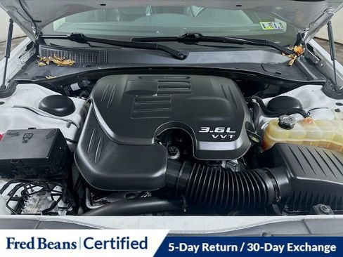 Used 2022 Chrysler 300 Touring L w/ Popular Equipment Group image 32