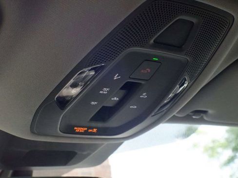 Used 2025 Audi Q5 Prestige image 34