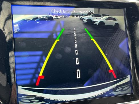 Used 2019 Jeep Grand Cherokee Limited w/ Luxury Group II image 22