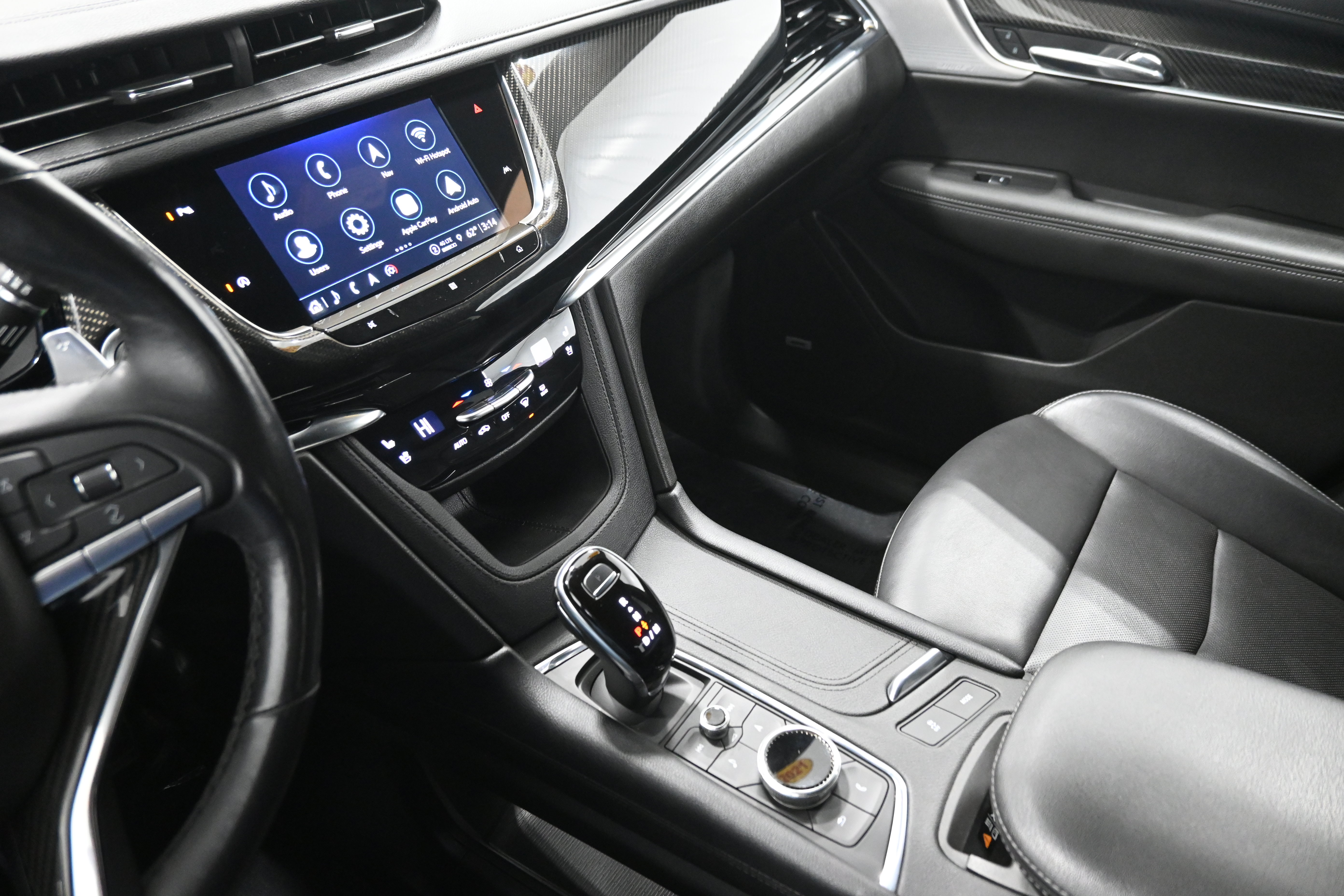Used 2021 Cadillac XT6 Sport AWD/4WD image 11