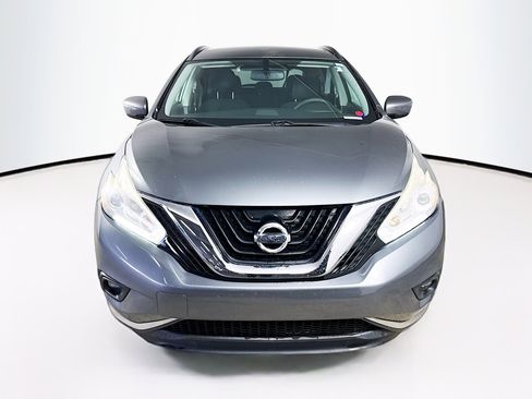 Used 2017 Nissan Murano SV w/ Visibility Package image 3