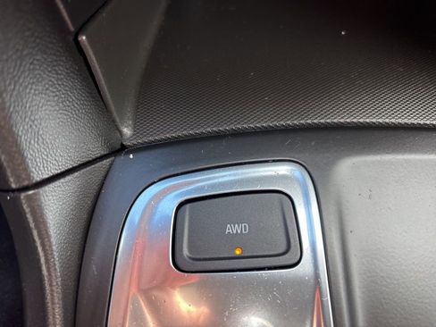 Used 2018 Chevrolet Equinox LT w/ Sun & Infotainment Package image 35