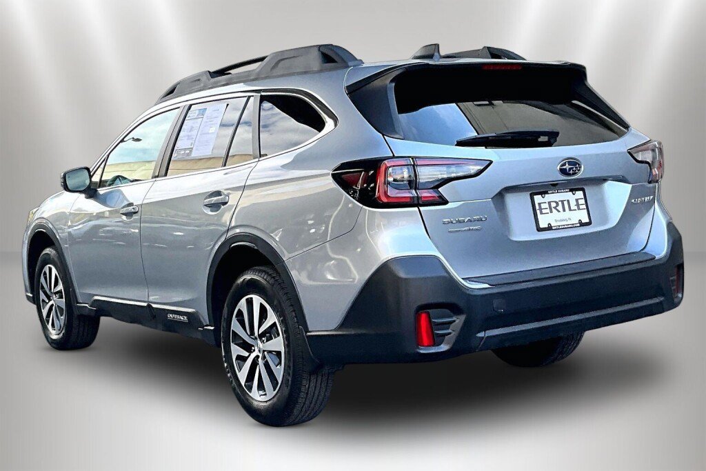 Used 2020 Subaru Outback Premium w/ Popular Package #1 AWD/4WD image 4