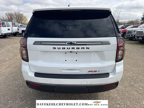 Used 2022 Chevrolet Suburban RST w/ Luxury Package image 4