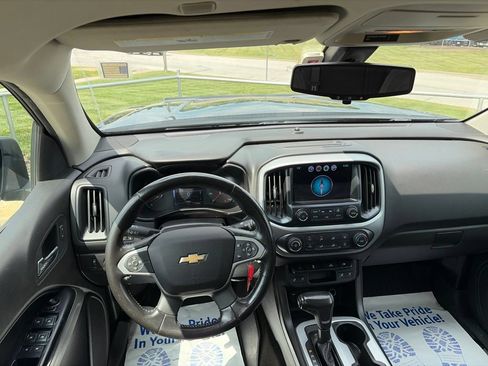 Used 2017 Chevrolet Colorado LT w/ Midnight Edition AWD/4WD image 41