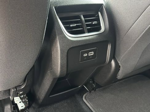 Used 2021 Chevrolet Blazer LT image 28