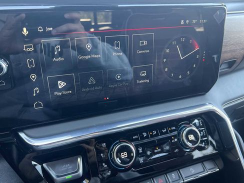 Used 2025 GMC Sierra 1500 Denali Ultimate image 7