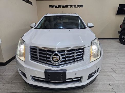 Used 2016 Cadillac SRX Performance w/ Midnight Edition Package FWD image 3