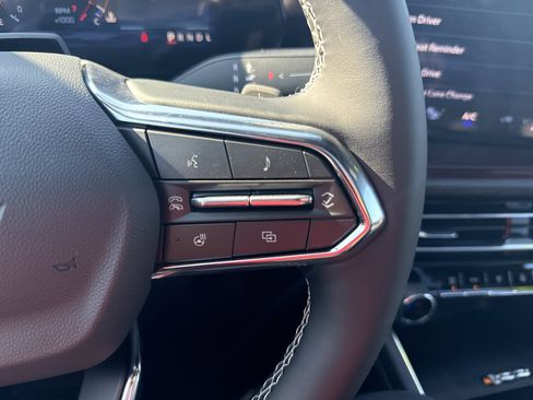 New 2026 Chevrolet Traverse Z71 w/ Enhanced Driving Package image 19