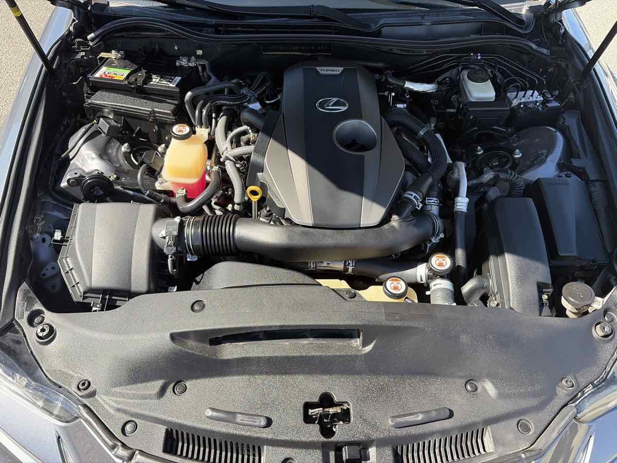 Used 2017 Lexus IS 200t w/ Navigation System Package RWD image 32