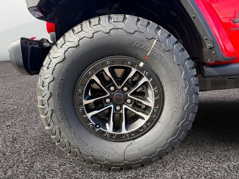 New 2026 Jeep Wrangler Unlimited Rubicon AWD/4WD image 9