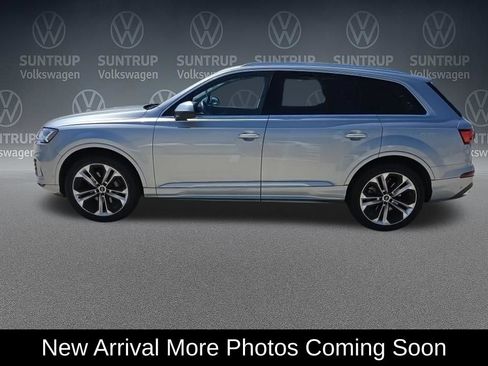 Used 2023 Audi Q7 3.0T Premium Plus w/ Premium Plus Package AWD/4WD image 3
