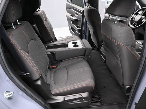 Certified 2025 Honda Pilot Sport image 29