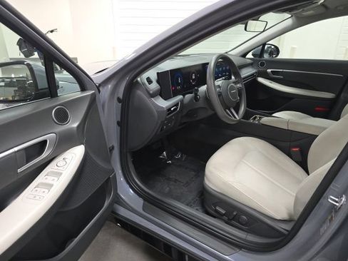 Used 2024 Hyundai Sonata SEL FWD image 11