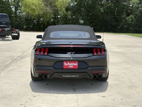 Used 2025 Ford Mustang GT Premium RWD image 6