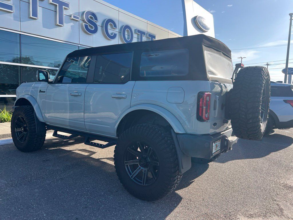 Used 2024 Ford Bronco Outer Banks AWD/4WD image 4