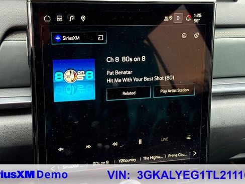 Used 2026 GMC Terrain AT4 w/ Technology Package II image 40