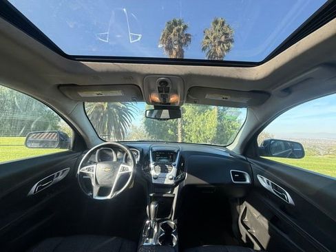 Used 2017 Chevrolet Equinox LT w/ Convenience Package image 15